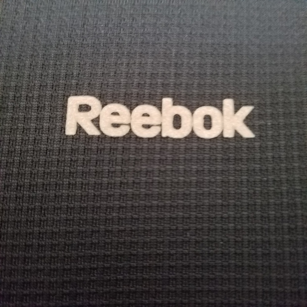 Reebok workout jacket. New no tags. - Picture 3 of 4